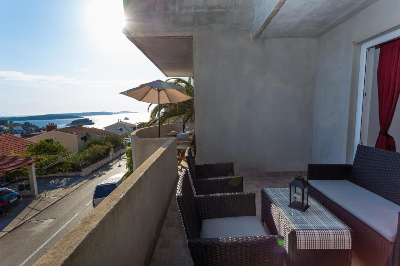 Apartman Lucy Hvar Town Exterior foto