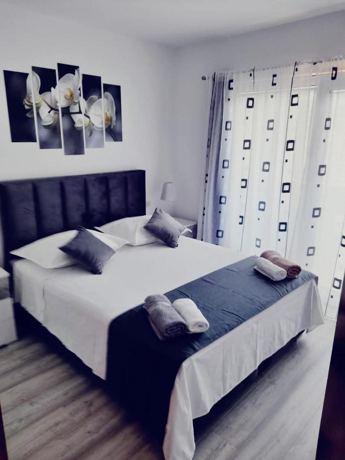 Apartman Lucy Hvar Town Exterior foto